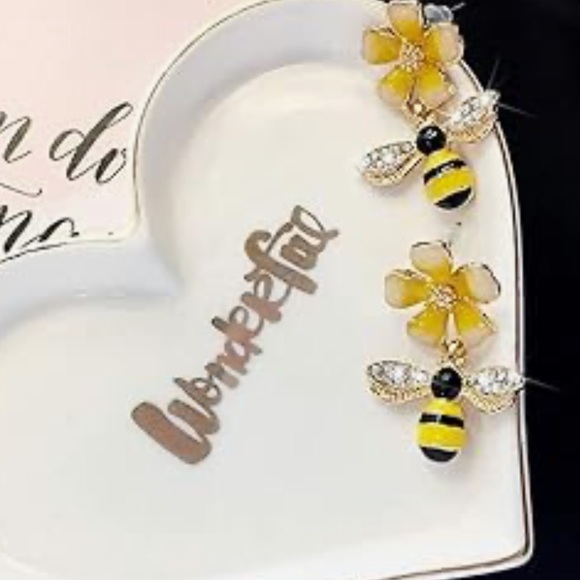 Bee Stud Gold Plated Dangle Drop Earrings for Women Jewelry - Picture 7 of 9